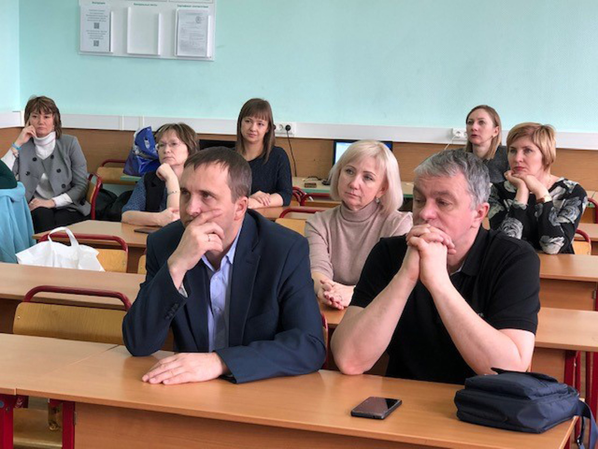 Обучающие сессии для педагогов Сургута проведены в ИЦО